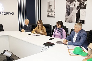 �� "���������������" � ������������� ��������� �������� ��������� ��������������� ���������