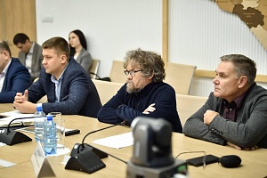 ������������� �������� ��� ������-ͻ � �������������