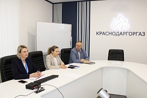 �� "���������������" � ������������� ��������� �������� ��������� ��������������� ���������