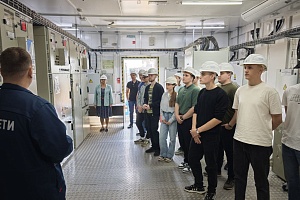 �������� ���������� �������������������� ������������ �������� � ���������� �� 220�� ���������� ����